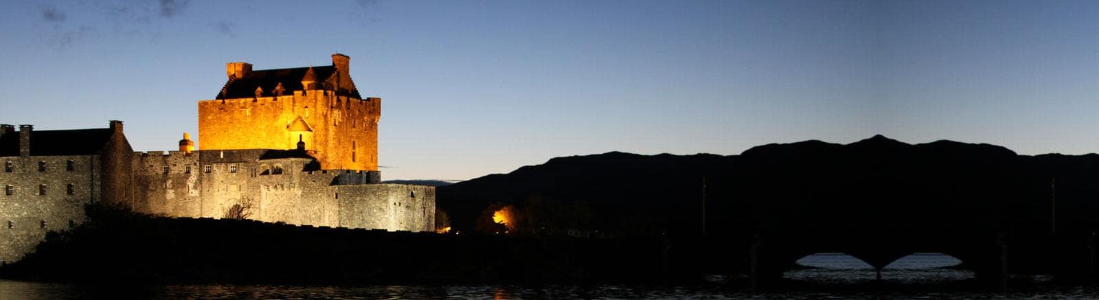 Scottish Castles At Night - Scottish Tourer 
